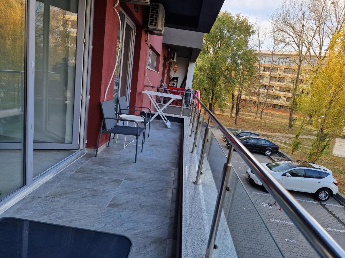 Yza Mamaia Corallia Kültér fotó