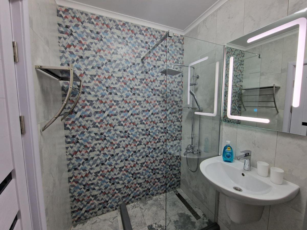 Yza Mamaia Corallia Kültér fotó